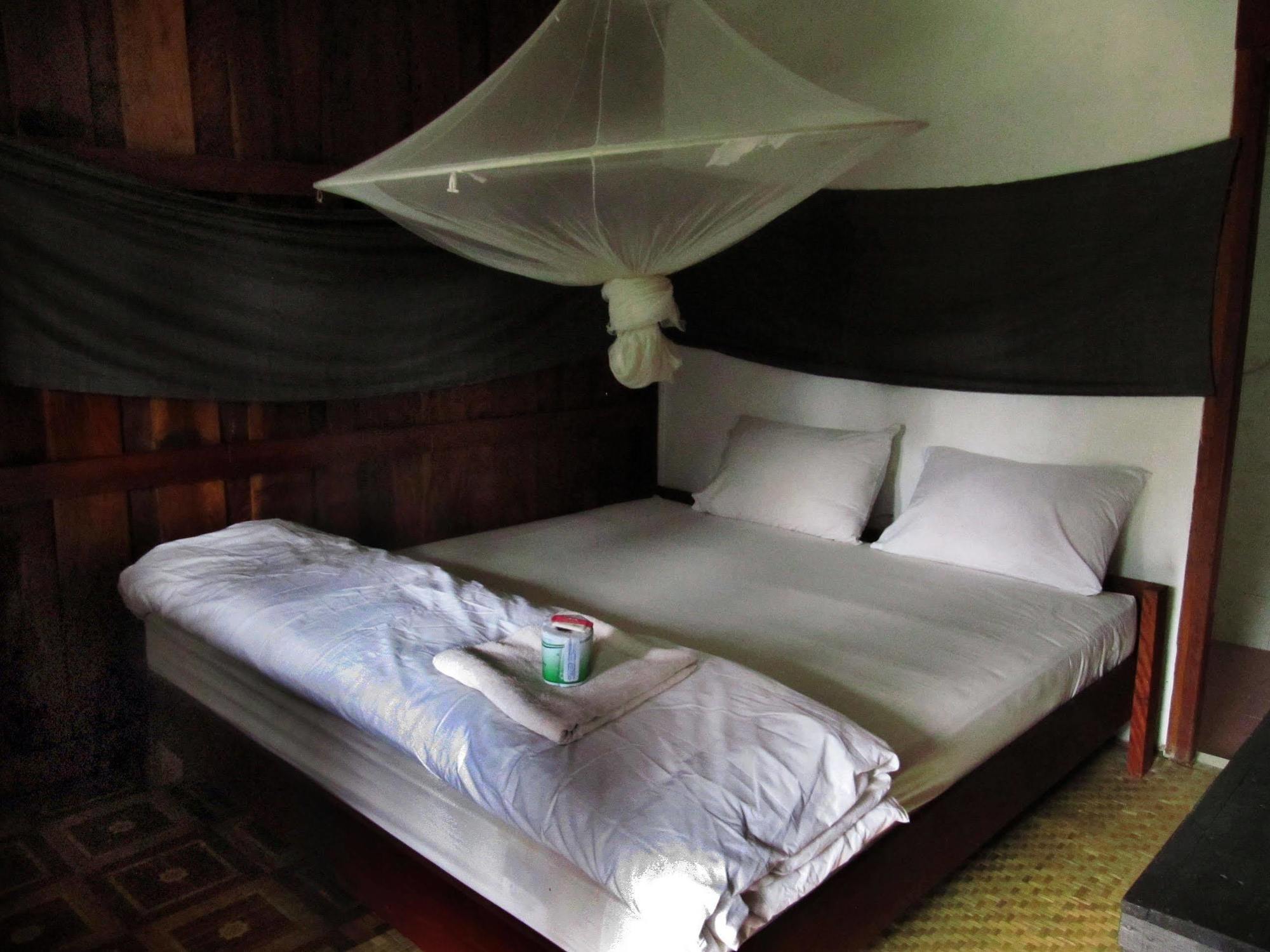Riverview Bungalows Muang Ngoi Εξωτερικό φωτογραφία